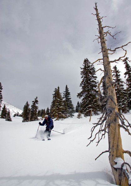 Dirk Bockelman skiing Mount Yale.