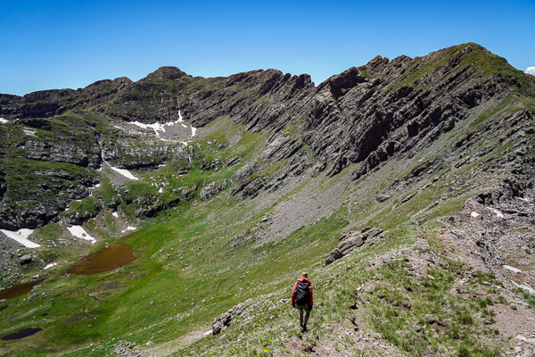 A look at the start of the ridge to Pyramid Mountain